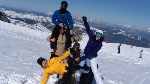 To ski or to Après-ski