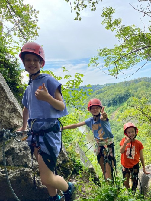 Adventure mode on